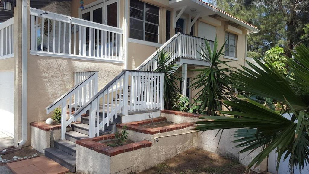 Spacious Beach House Unit,Beautifully Furnished 2 Bed 2Bath./2Min.Walk To Beach Clearwater Beach Bagian luar foto