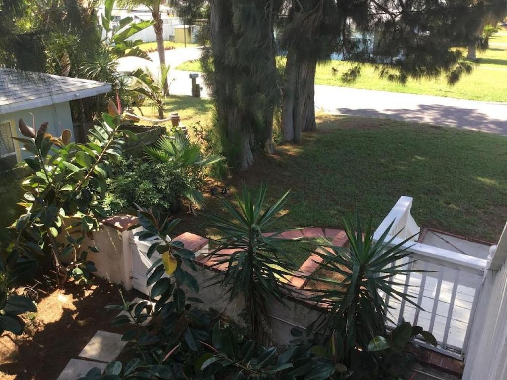 Spacious Beach House Unit,Beautifully Furnished 2 Bed 2Bath./2Min.Walk To Beach Clearwater Beach Bagian luar foto