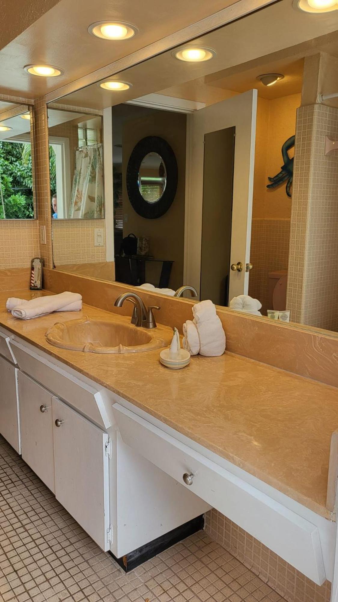 Spacious Beach House Unit,Beautifully Furnished 2 Bed 2Bath./2Min.Walk To Beach Clearwater Beach Bagian luar foto